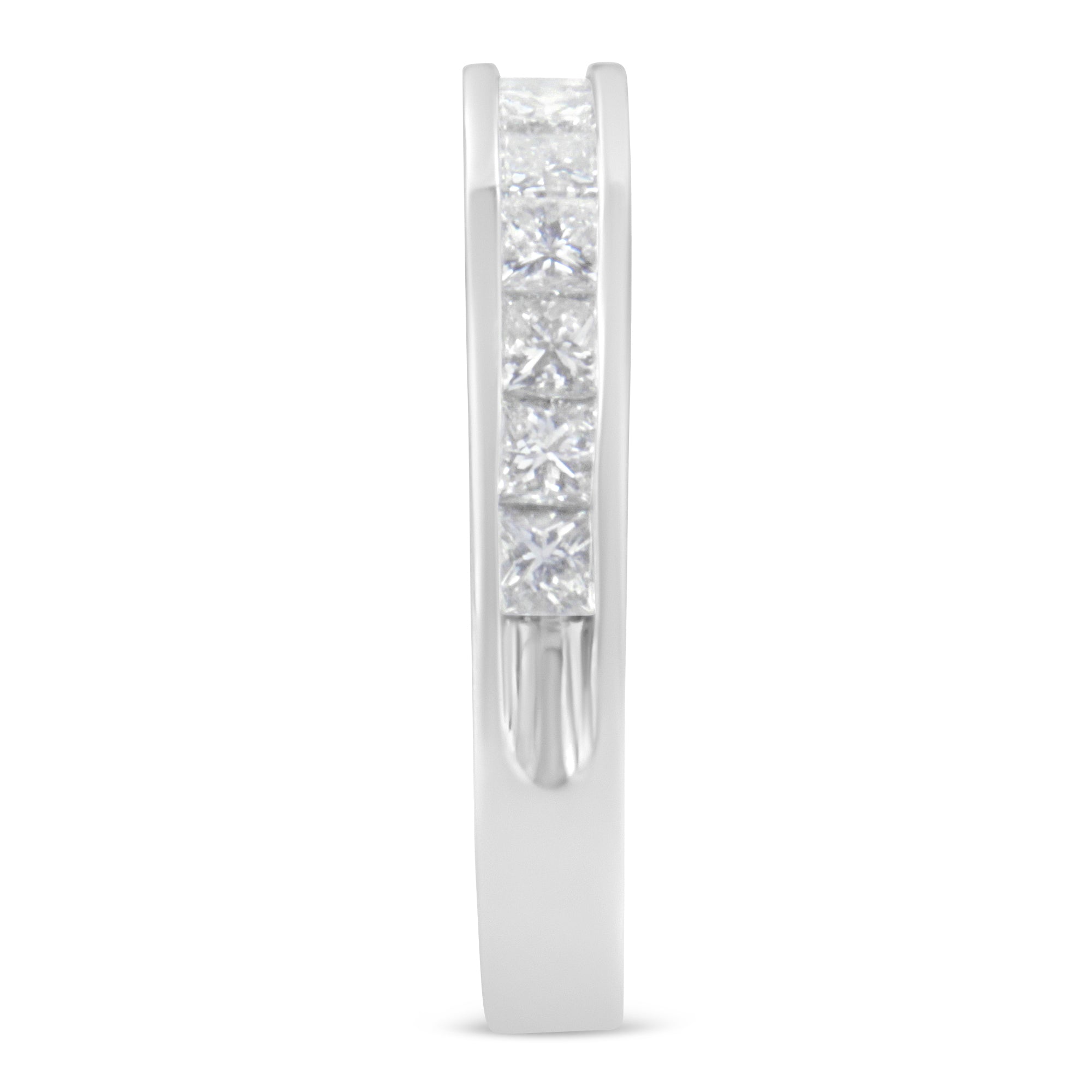 Women's 18K White Gold Princess Cut Diamond Band Ring (1 Cttw, G-H Color, SI1-SI2 Clarity) - Size 6
