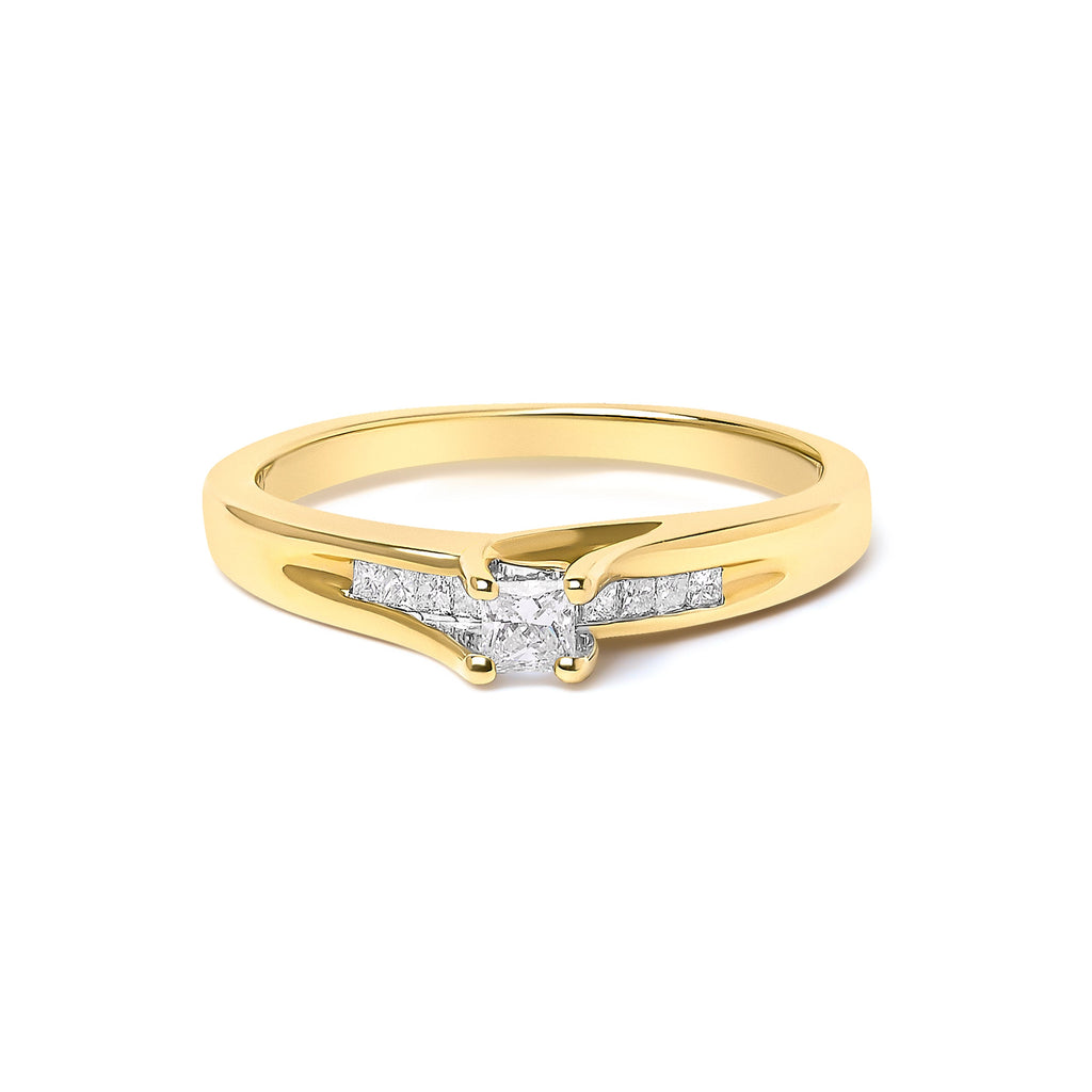 14K Yellow Gold 1/4 Cttw Princess Cut Diamond Engagement Ring