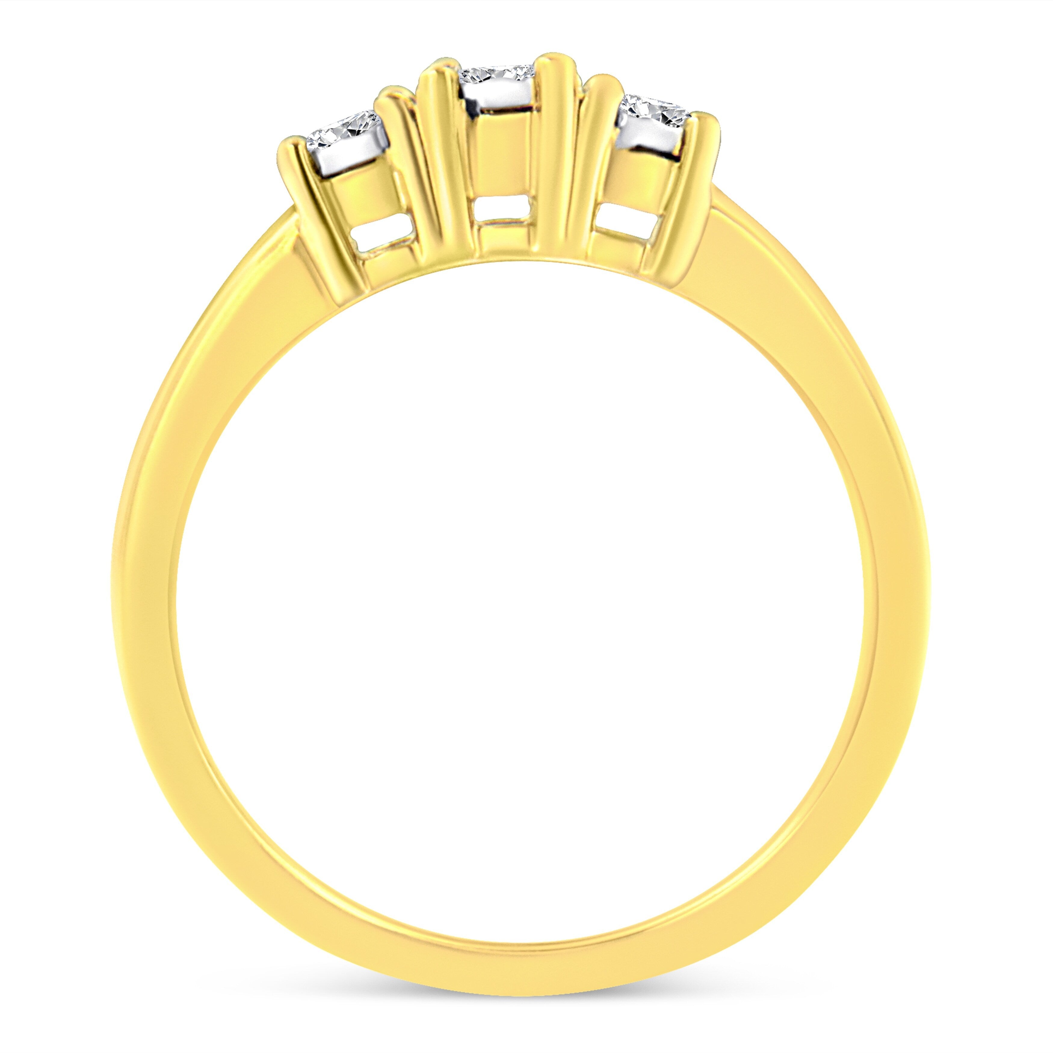 10K Yellow Gold 3.0 Cttw Diamond Eight-Row Bypass Crossover Statement Band Ring (H-I Color, I2-I3 Clarity) - Size 7
