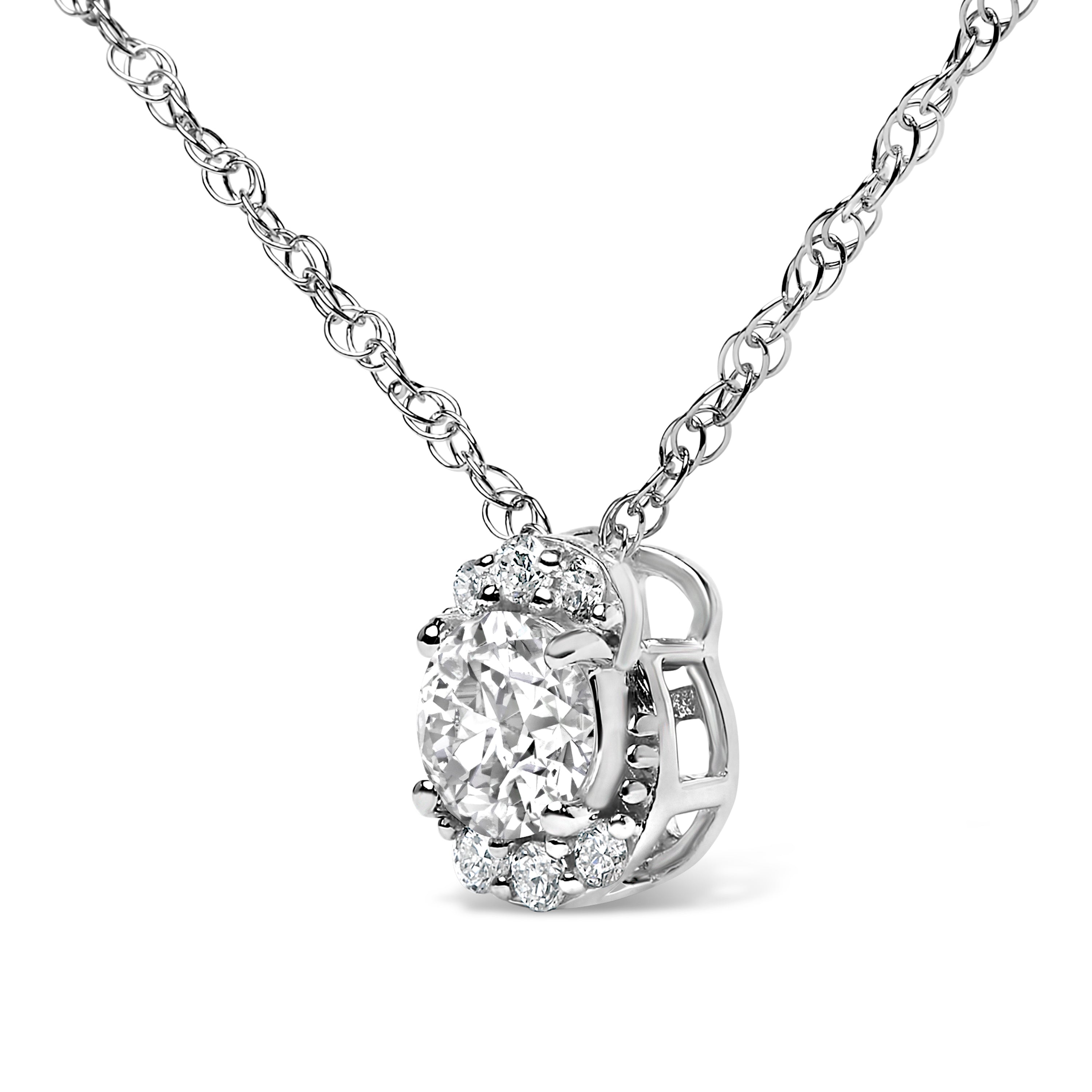 Sterling Silver 1/2 Cttw Lab Grown Diamond Oval Halo Pendant Necklace