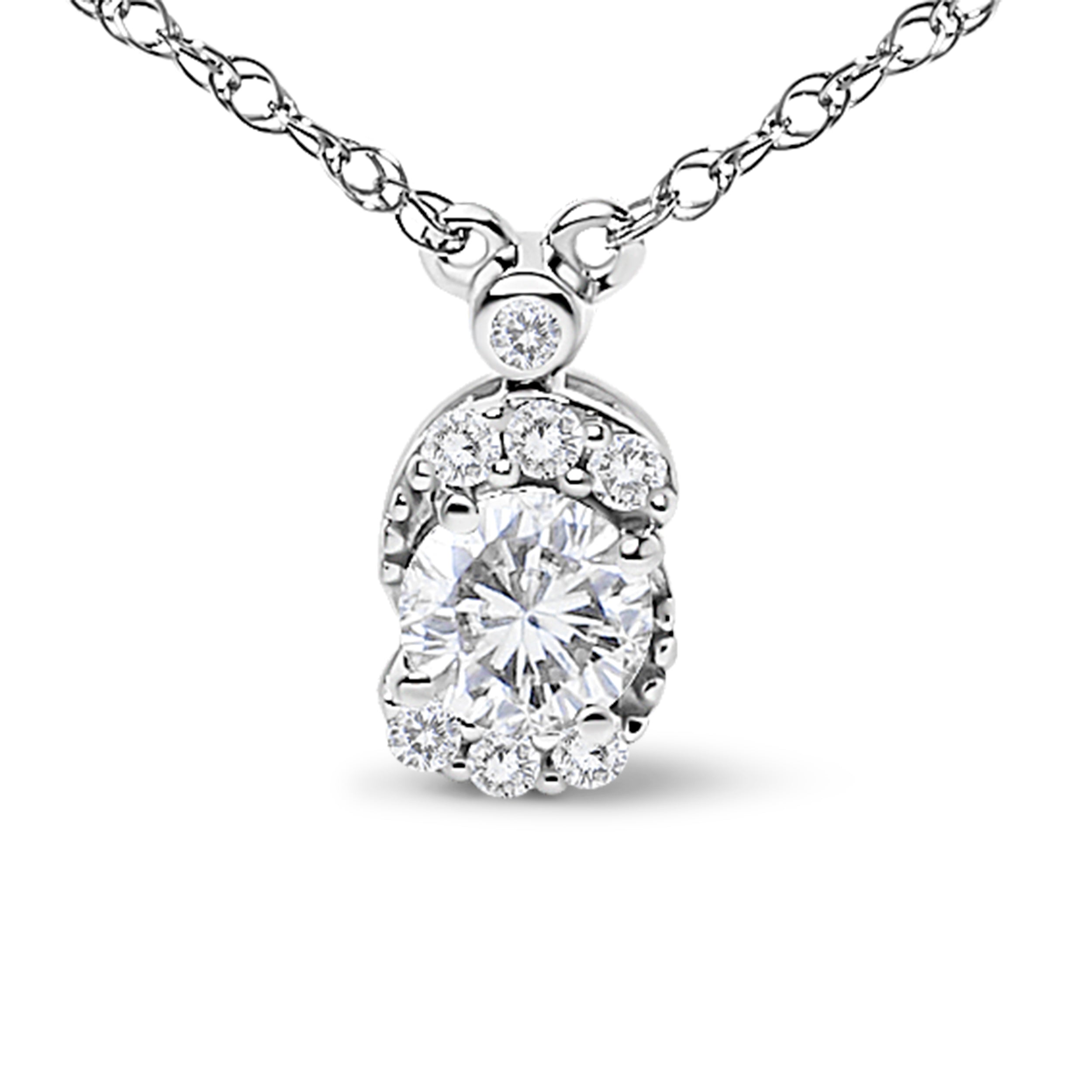 Sterling Silver 5/8 Cttw Lab Grown Diamond Oval Halo Pendant Necklace