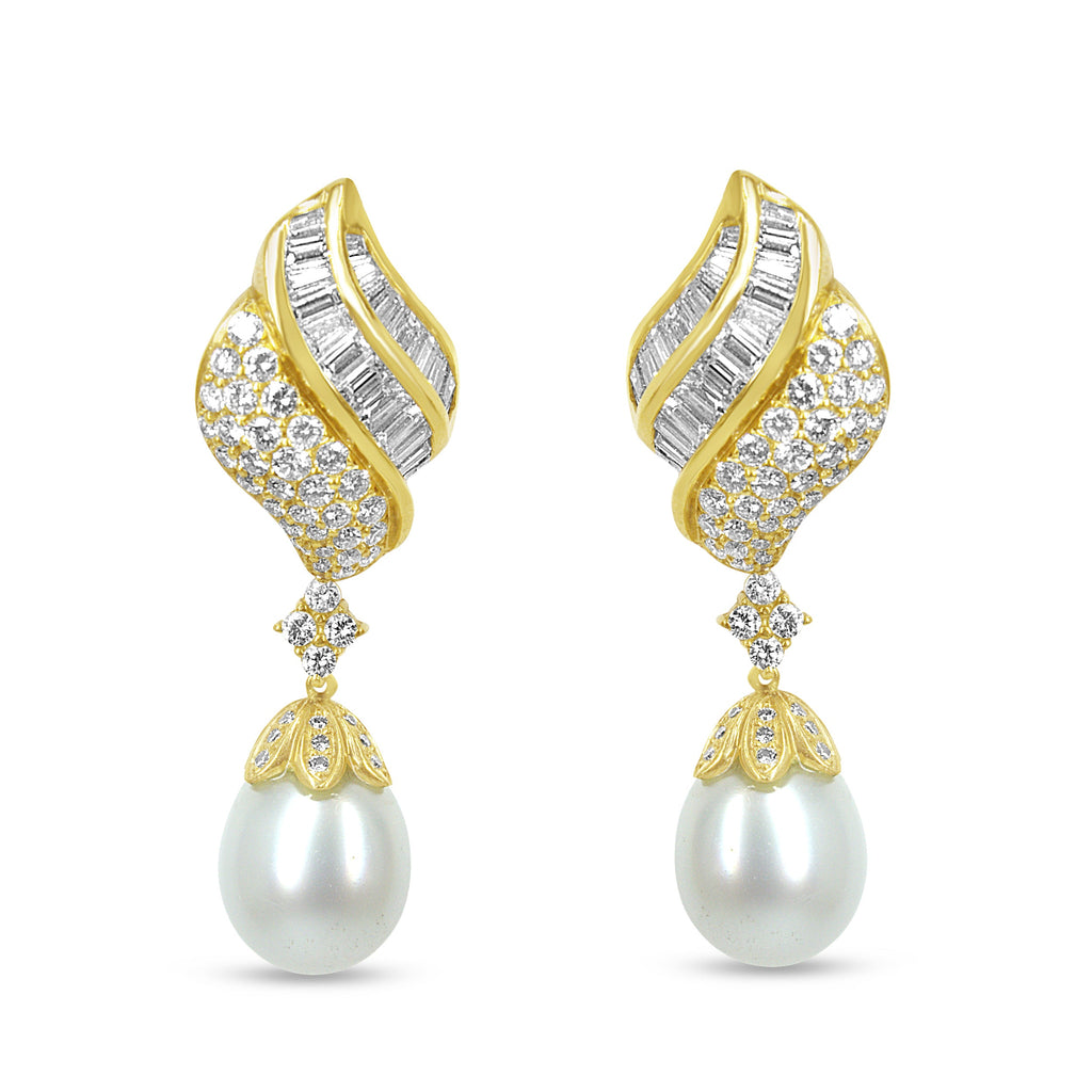 18k Yellow Gold 7.0 Cttw Baguette and Round Diamond South Sea Pearl Drop Dangle Clip-On Earrings (F-G Color, VS1-VS2 Clarity)