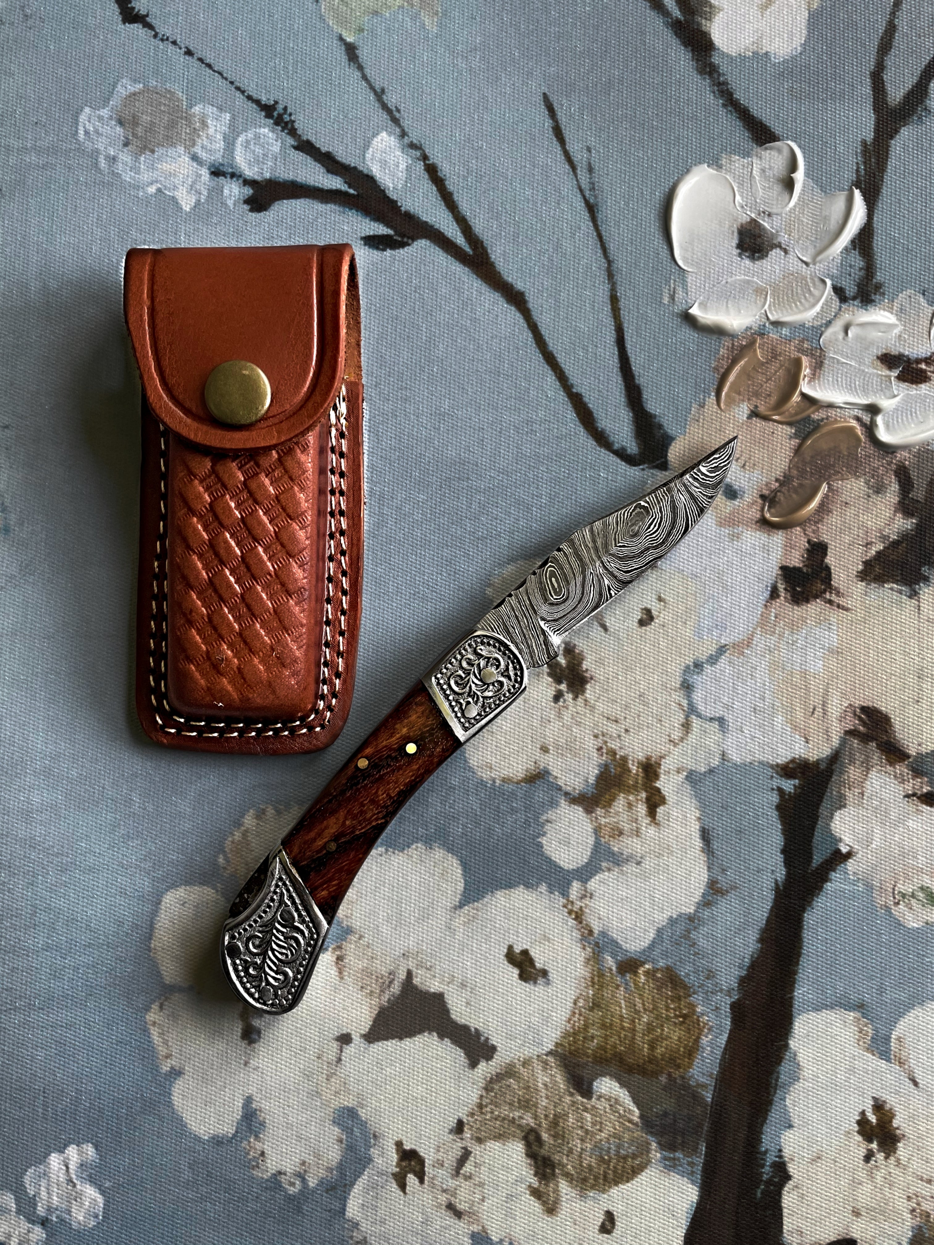POCKET KNIFE WALNUT WOOD 6.5'' DAMASCUS STEEL KNIFE STEEL BOLSTER BACK LOCK FOLDING KNIFE TF-010