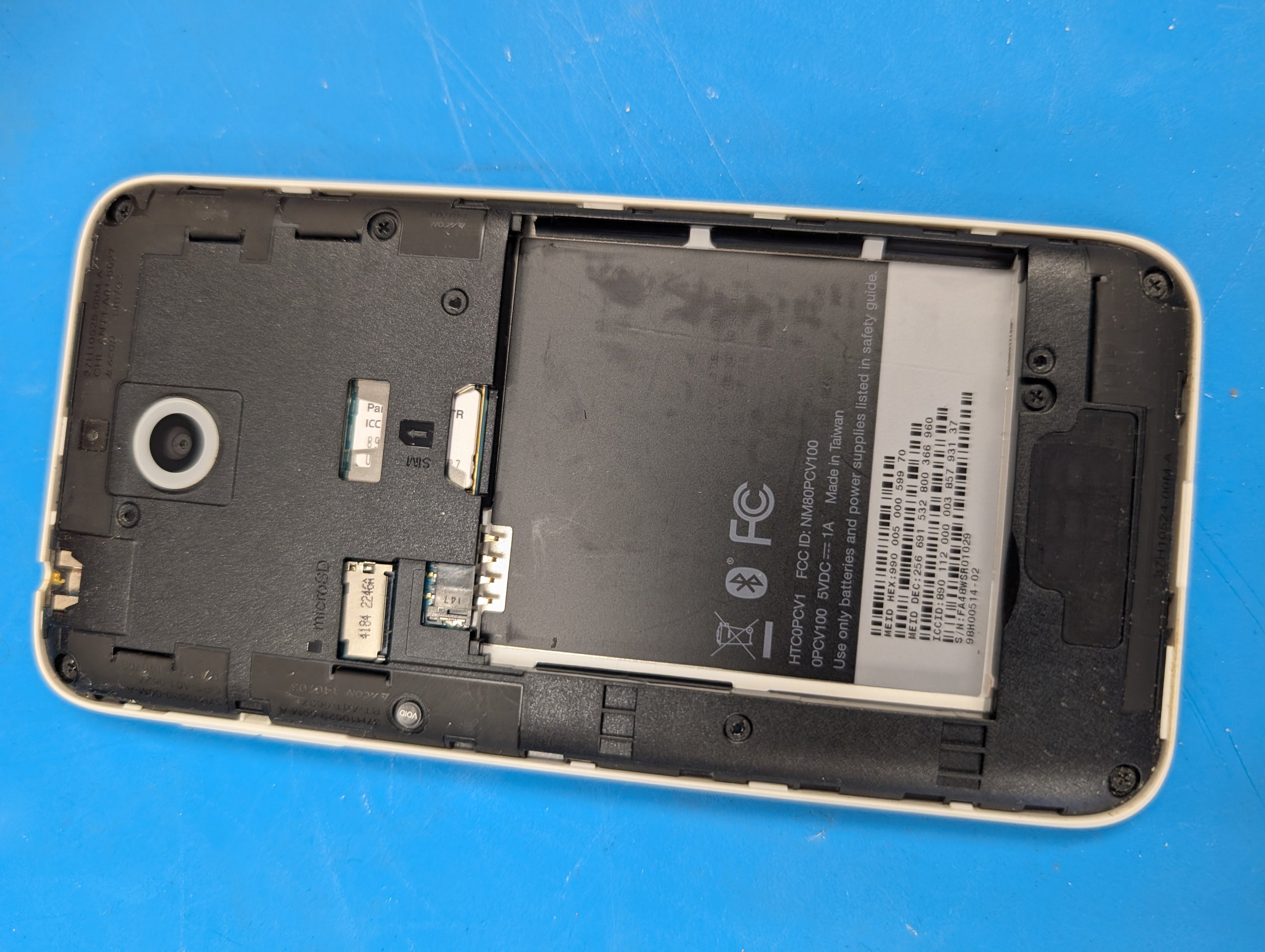 HTC Desire 510 mobile phone  with original box
