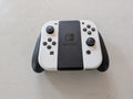 Official Nintendo Switch White Joy-cons Joy Con Pair + Comfort Grip