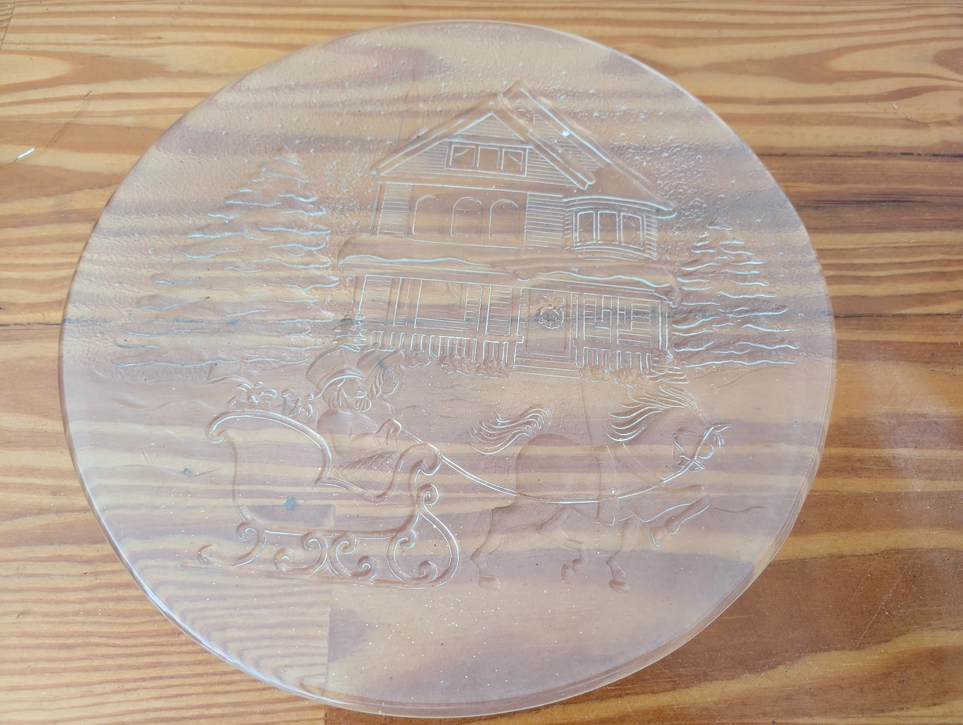 Winter Scene Glass Platter from Unknown (Similar to Tiara or Indiana Glass) - 1980s Tableware (Glass Platter, Traditional, Vintage, Clear)
