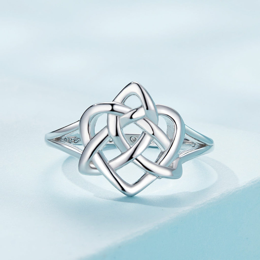 925 Sterling Silver Ring Size 6.0 with Platinum Plating