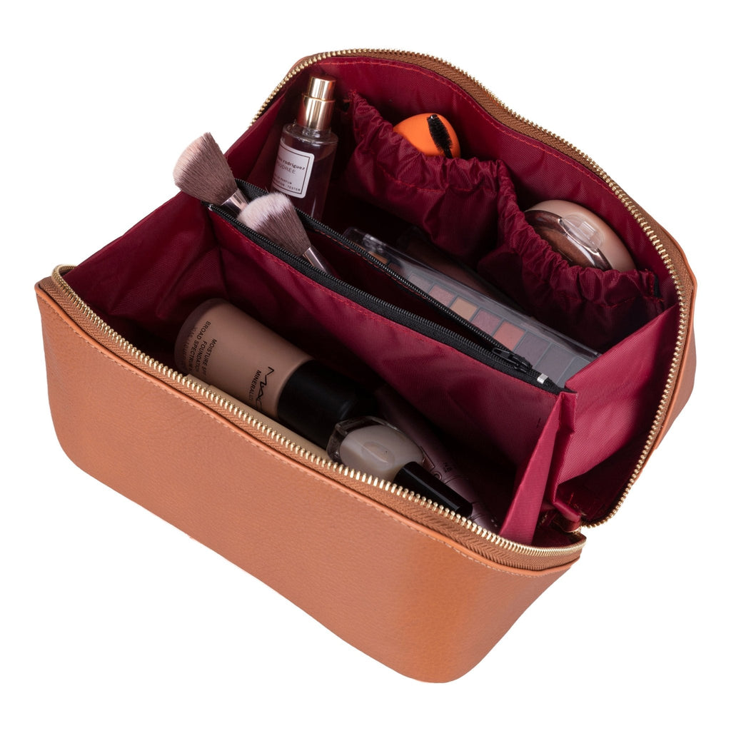 Haines Leather Cosmetic Bag – Stylish & Durable Makeup Bag for Travel