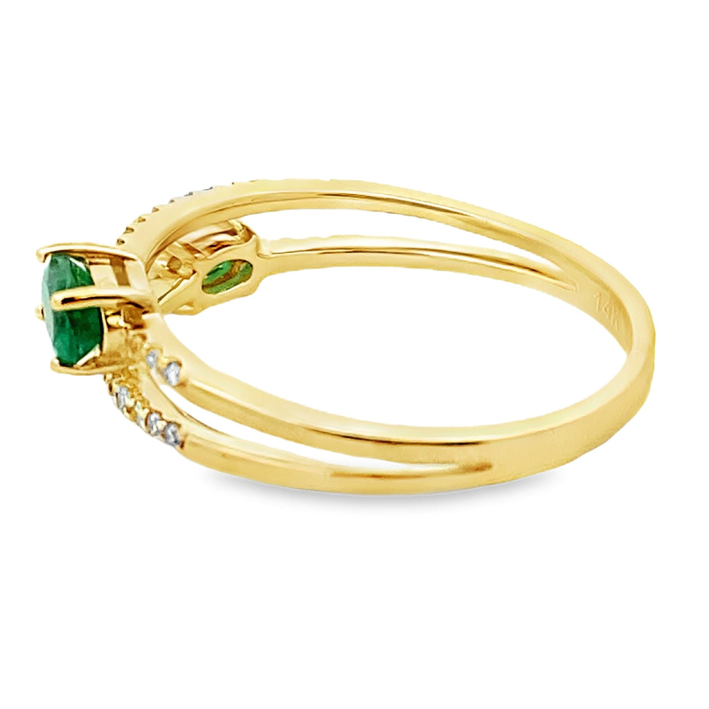 Natural .57ct Emerald Diamond Ring 14KT Yellow Gold