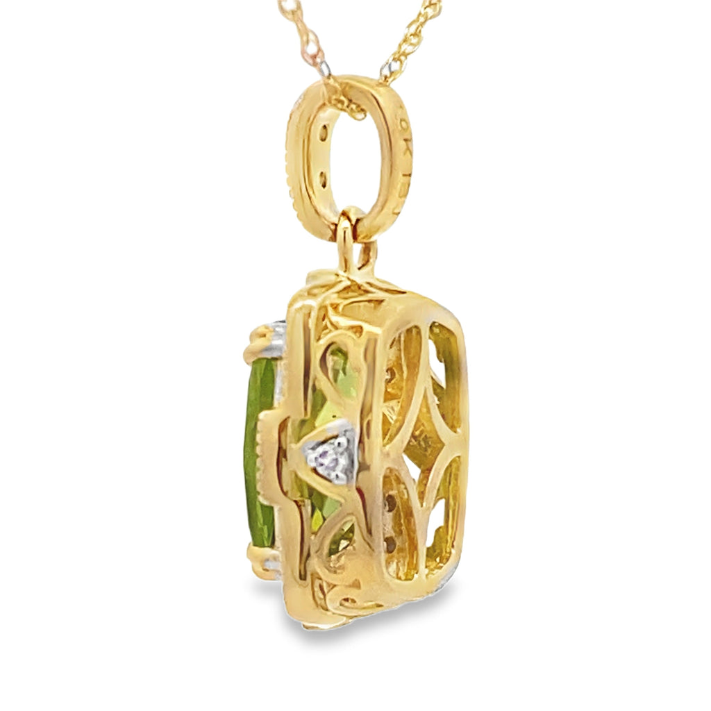 Peridot Diamond Fashion Pendants 10KT Yellow Gold