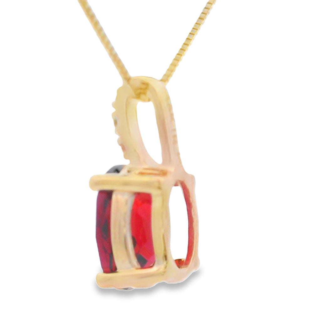 1.34ct Garnet Diamond Fashion Pendants 10KT Yellow Gold