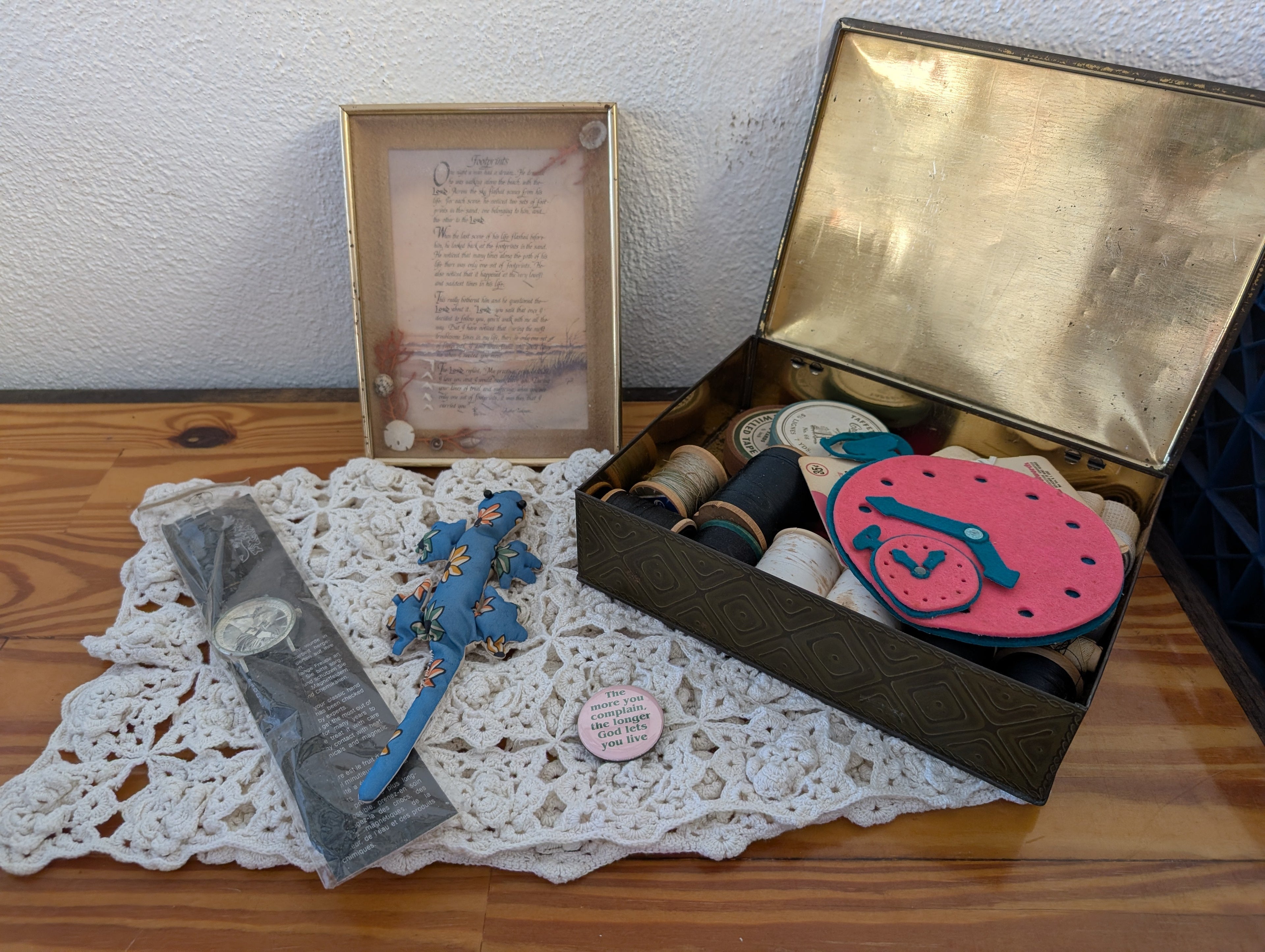 The Grandmother's Attic Mystery! 🕰️ Vintage Relics!