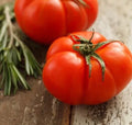 Heirloom Beefsteak Red Tomato Seeds - 25 Fresh Premium Seeds (Solanum lycopersicum)