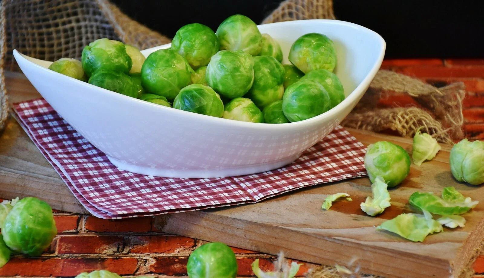 Long Island Improved Brussels Sprout Seeds - Heirloom Variety Brassica oleracea - 250+ Seeds for Home Gardening